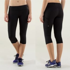 Lululemon Womens Run Mod Moves Crop Black Leggings Size 2 (?)